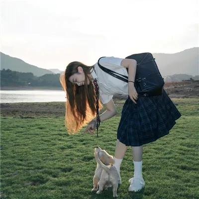 十月建造的房屋